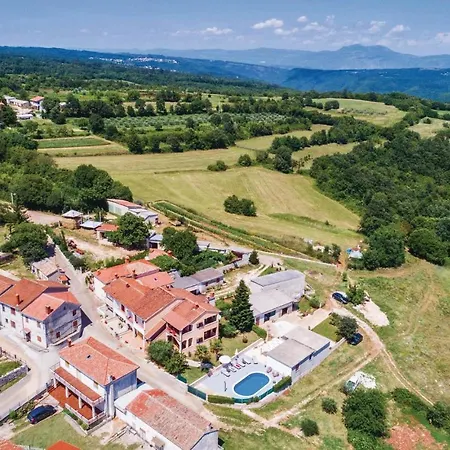 V Casa de Férias Koromani